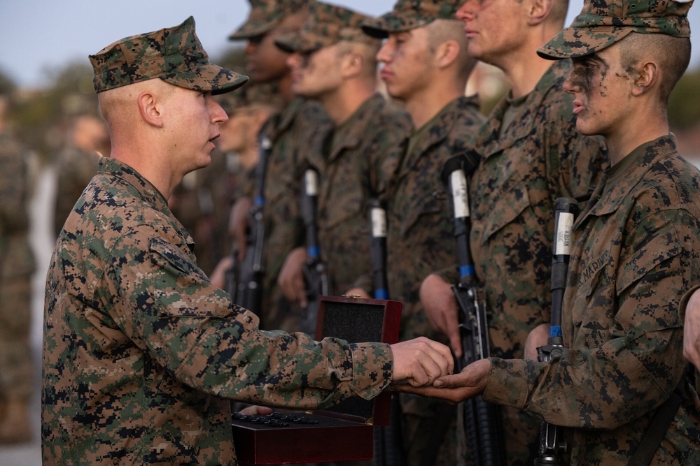 Mike Company Eagle, Globe and Anchor Ceremony