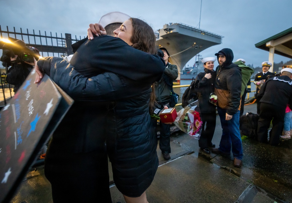 USS Nimitz comes home from nine month deployment.