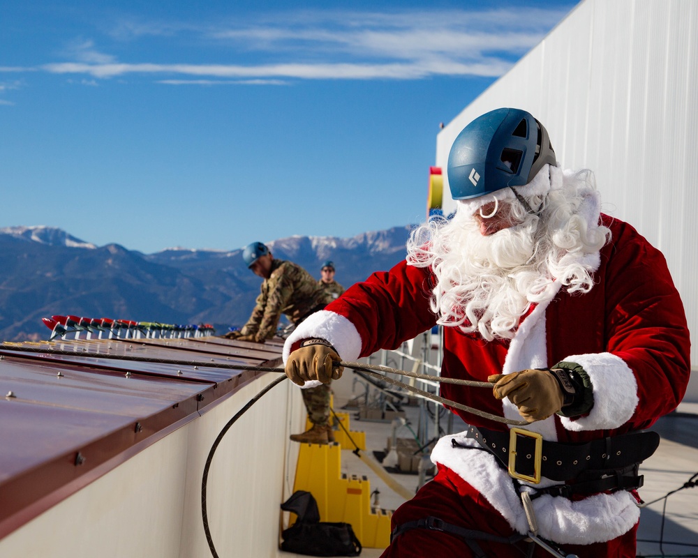 10th SFG(A) Holiday Rappel 2025