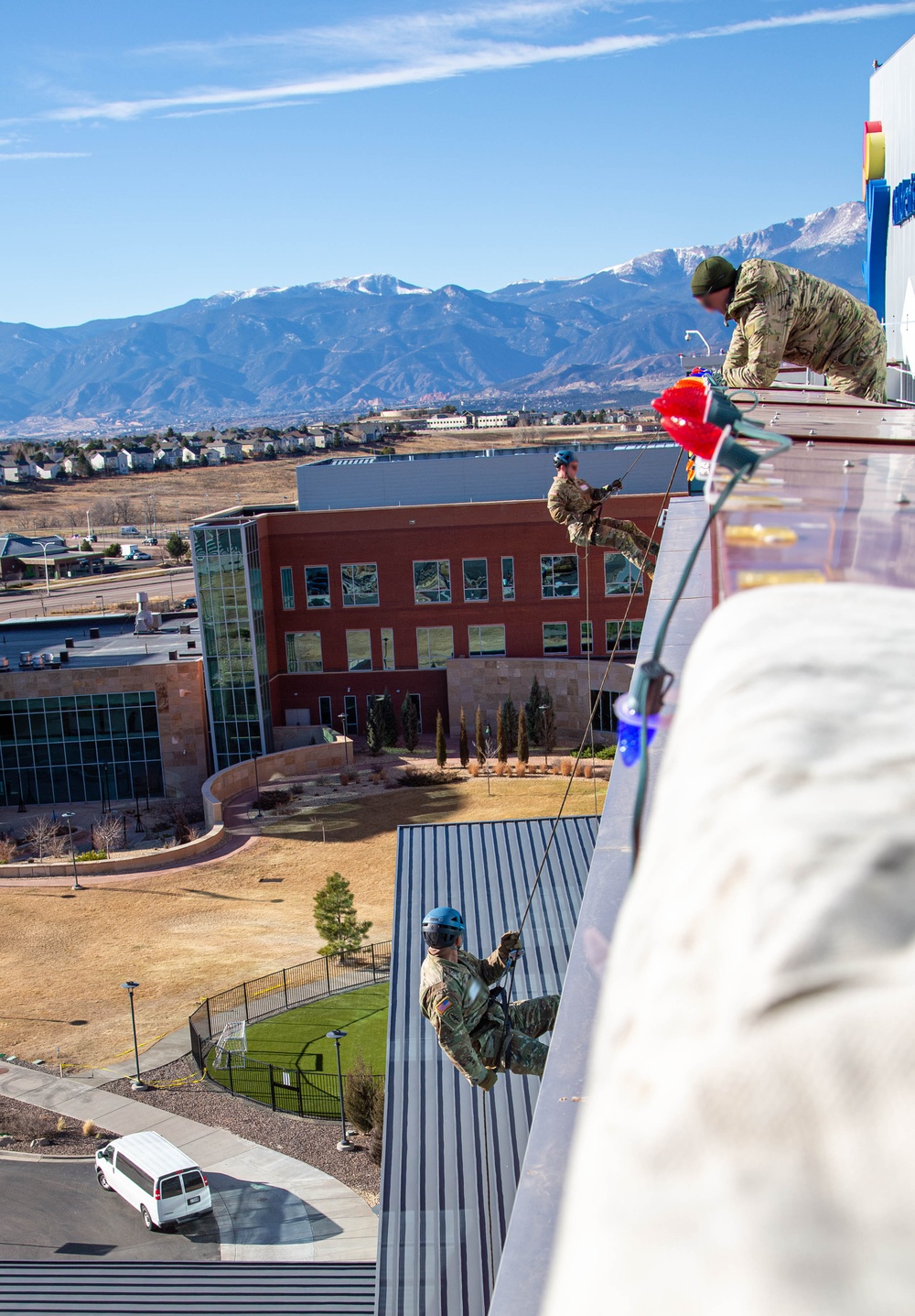 10th SFG(A) Holiday Rappel 2025