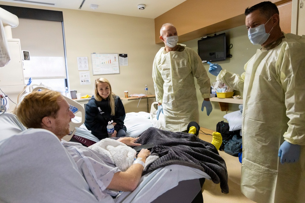 Chief of Staff of the Army visits Walter Reed