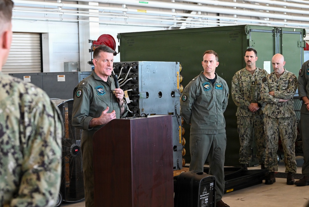 ACNR, FORCM visit HSM-60, VR-62