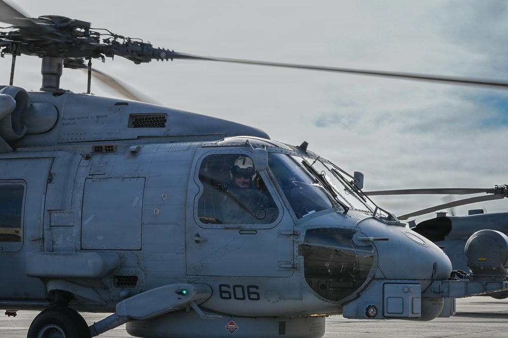 ACNR, FORCM visit HSM-60, VR-62