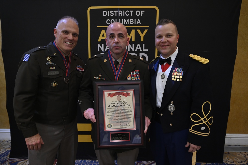 Inaugural D.C. National Guard Recruiting and Retention Battalion Awards Banquet