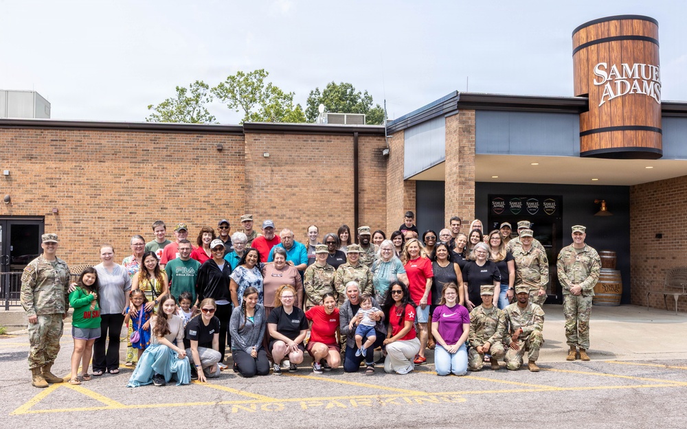 Former Fort Knox family earns national-level award for extensive volunteerism on post