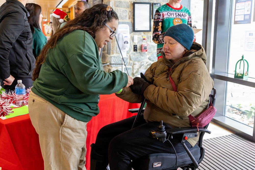 Walter Reed celebrates holidays with annual Christmas party