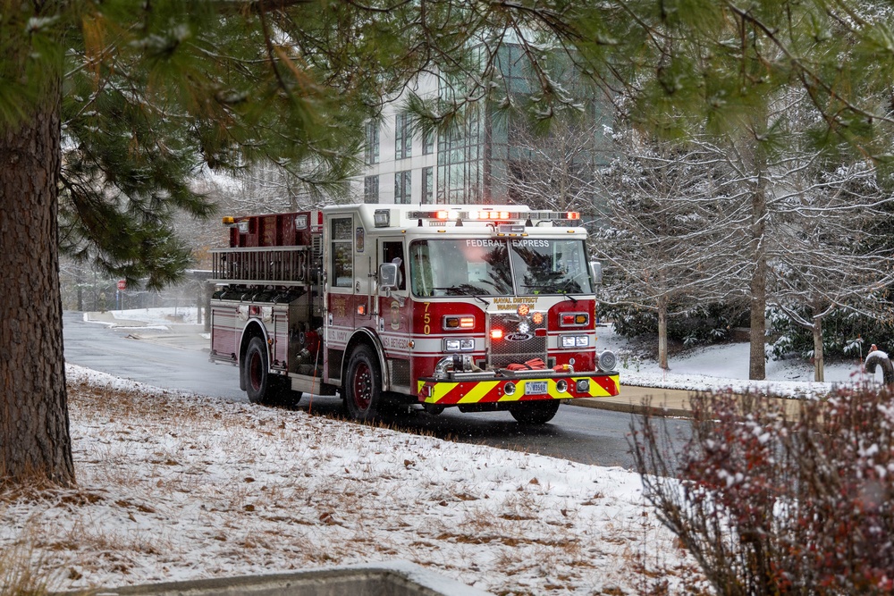 Walter Reed celebrates holidays with annual Christmas party
