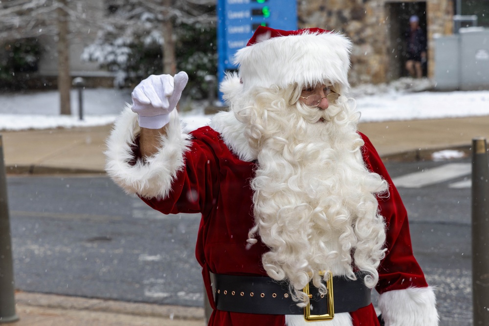 Walter Reed celebrates holidays with annual Christmas party