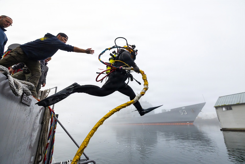 Code 760 Divers Salvage Operation