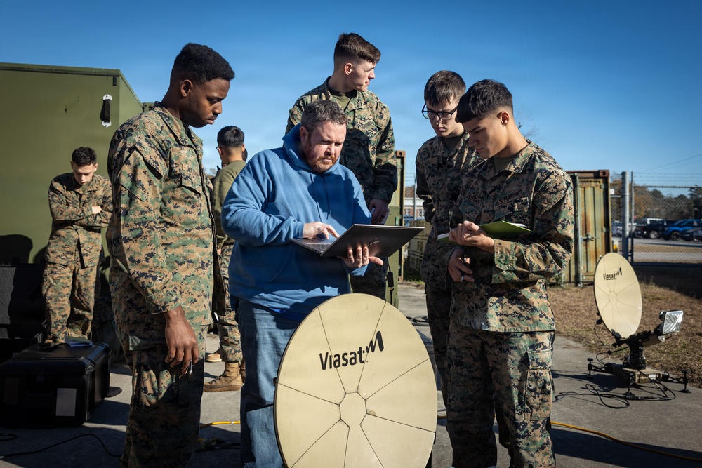 DVIDS - Images - U.S. Marine Corps Satellite Transmissions System ...