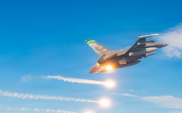 180FW Conducts Training Flight