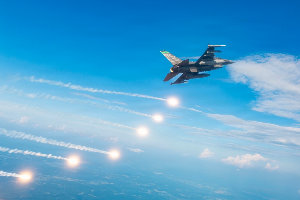 180FW Conducts Training Flight