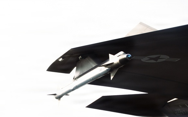 31st MEU | Flight Ops aboard USS Tripoli