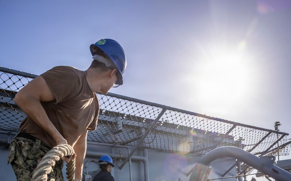 USS Iwo Jima Departs Ponce, Puerto Rico