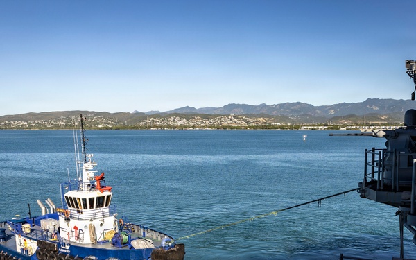 USS Iwo Jima Departs Ponce, Puerto Rico