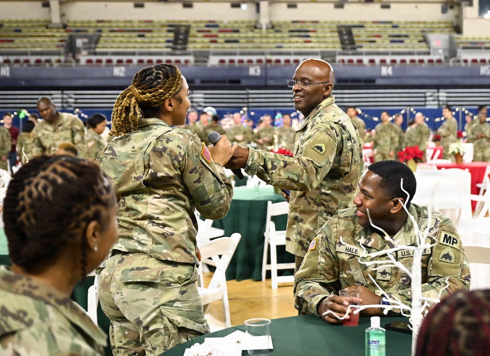 Guardsmen gather at D.C. Armory for holiday celebration