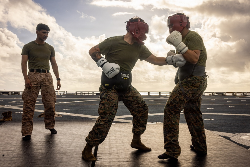 22nd MEU(SOC) | Marines Conduct MCMAP Aboard USS Fort Lauderdale
