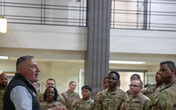Georgia Officials Thank National Guard Members for Holiday Service