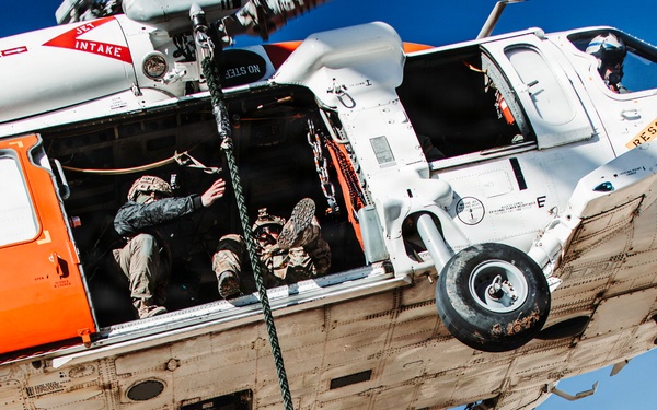 EOD Technicians Conduct a CSAR Drill