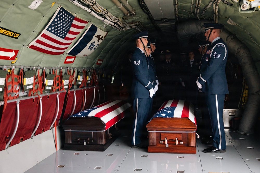 Honorable transfer of two fallen Iowa Guard Soldiers in Des Moines