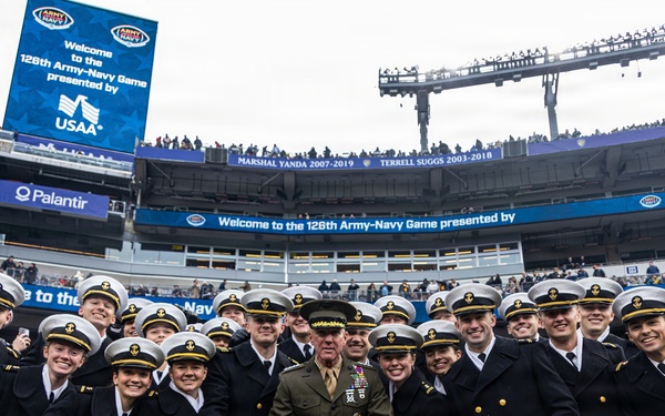 The Commandant, Gen. Eric M. Smith attends the 2025 Army Navy Football Game
