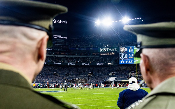 The Commandant, Gen. Eric M. Smith attends the 2025 Army Navy Football Game
