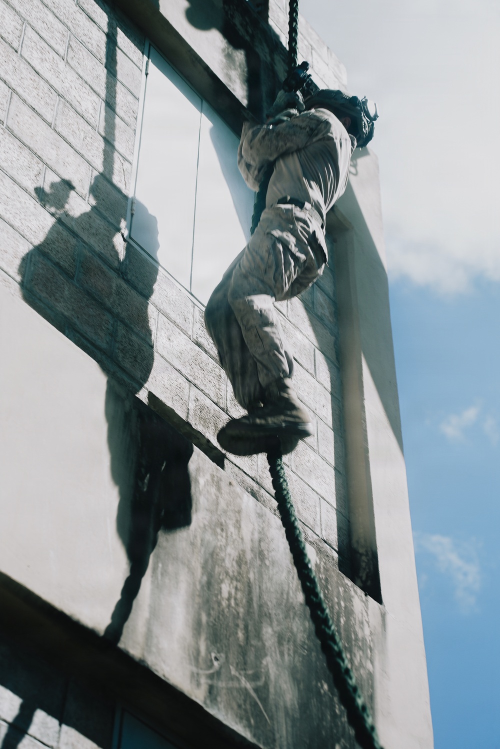 22nd MEU(SOC) | Lima Co. Fast Rope Training