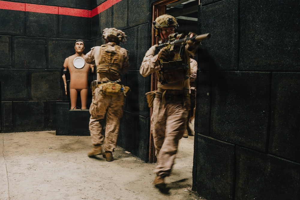 22nd MEU(SOC) | Kilo Co. CQB Live-Fire