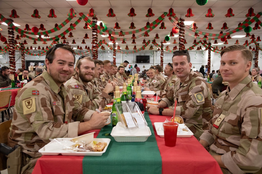Soldiers are served a Holiday dinner at Erbil Air Base