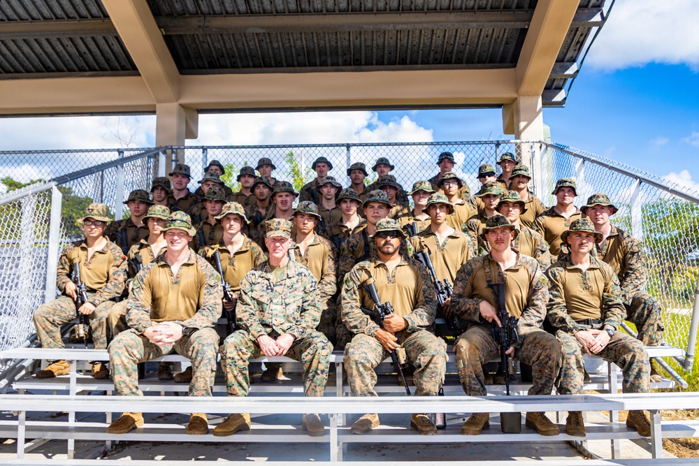 The Commandant, Gen. Eric M. Smith visits VMFA-225 and the 22nd MEU