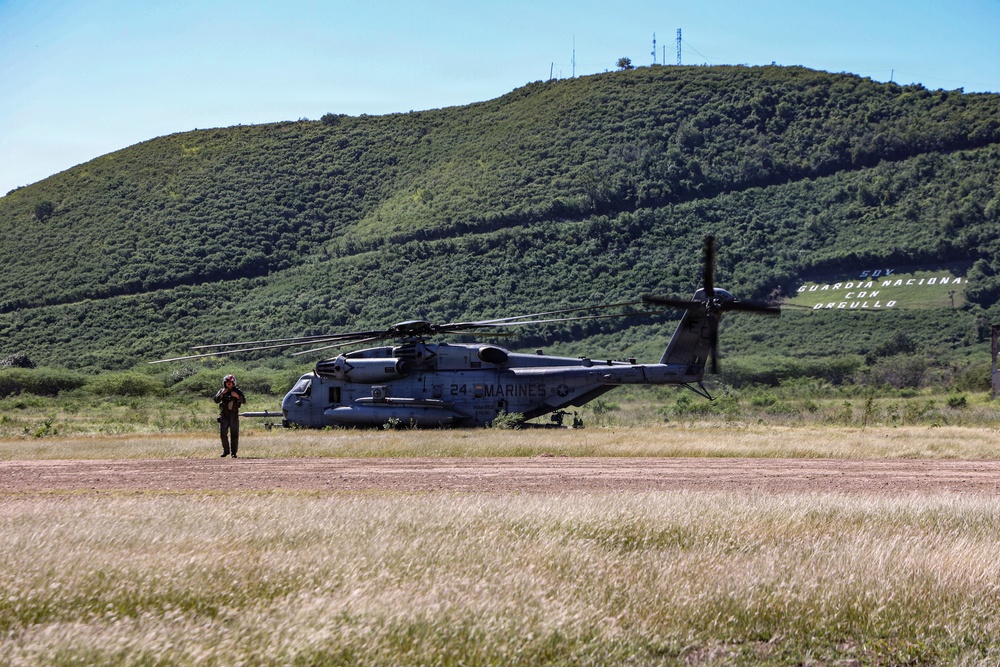 22nd MEU(SOC) | CLB 26 Helicopter Support Team at Camp Santiago
