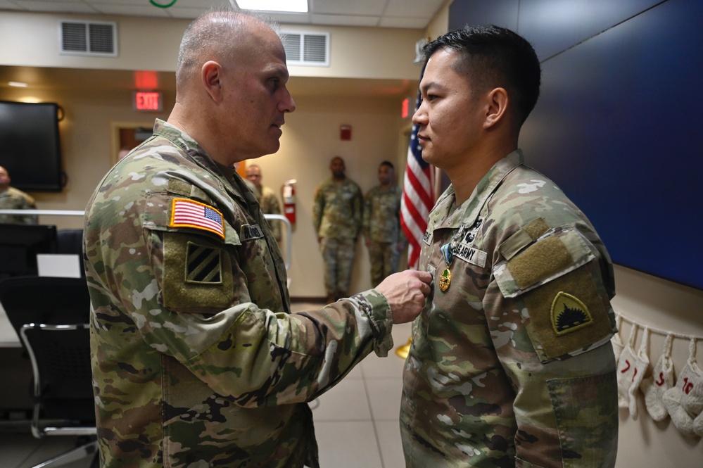 D.C. National Guard Commanding General Awards the Joint Service Achievement Medal and Joint Service Commendation Medal