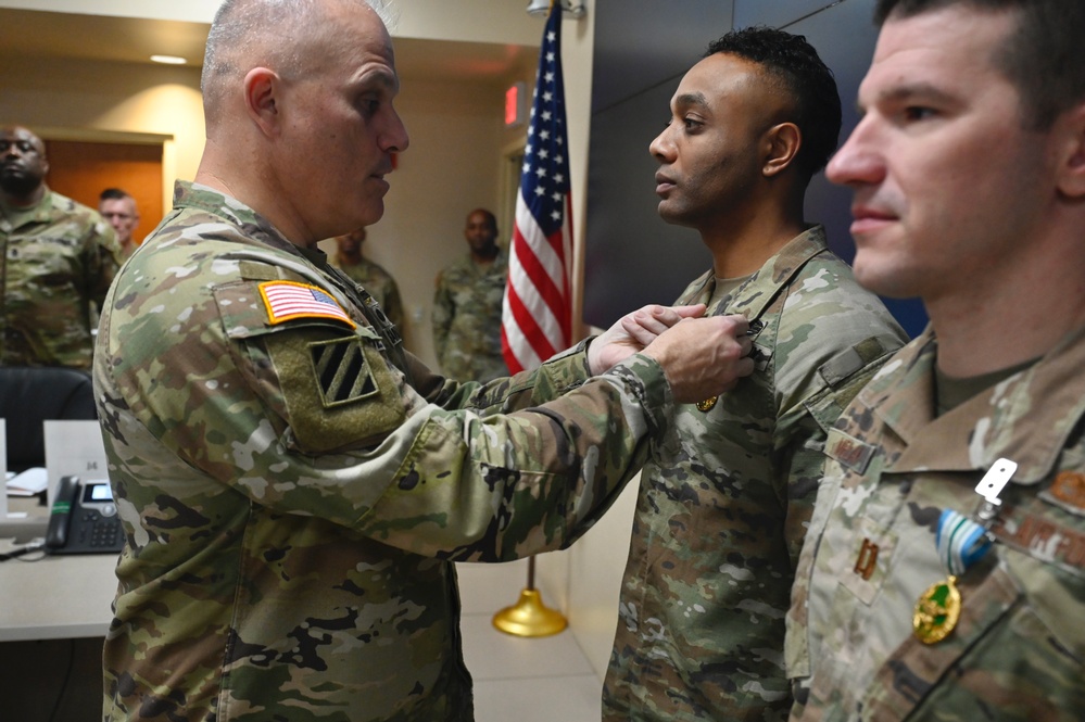 D.C. National Guard Commanding General Awards the Joint Service Achievement Medal and Joint Service Commendation Medal