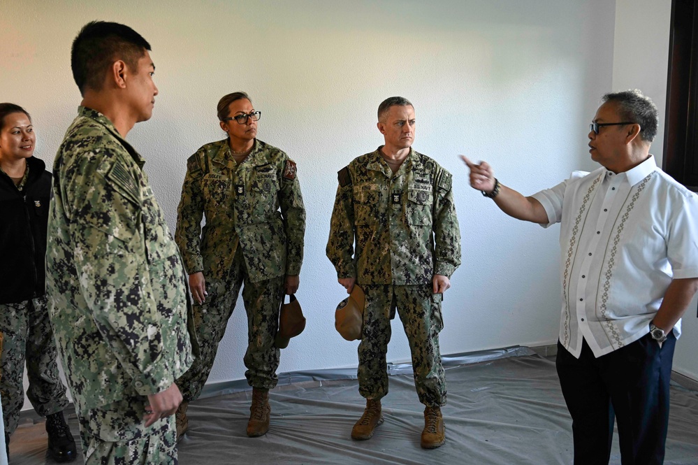 Fleet Master Chief Chris King visits NAVSTA Rota