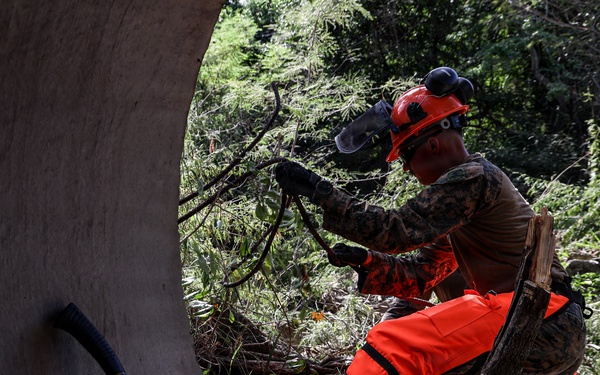 22nd MEU(SOC) | CEB Airstrip Improvement Operations in Camp Santiago During Deployment