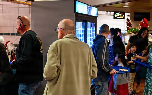 552nd Air Control Wing host Christmas Lunch