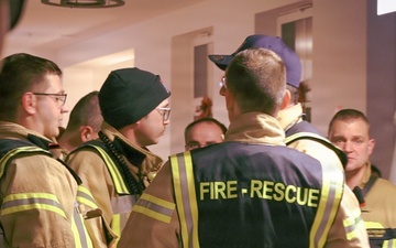 Lights, Sirens, Santa: Baumholder Ignites the Holiday Spirit