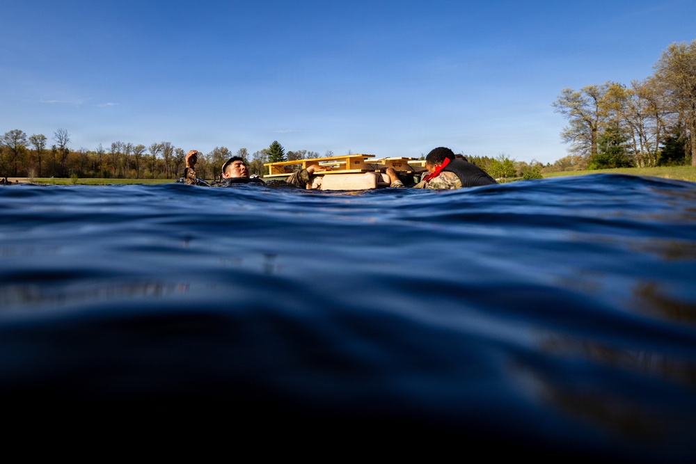 USARC Best Squad Competition Water Casulaty Evacuation