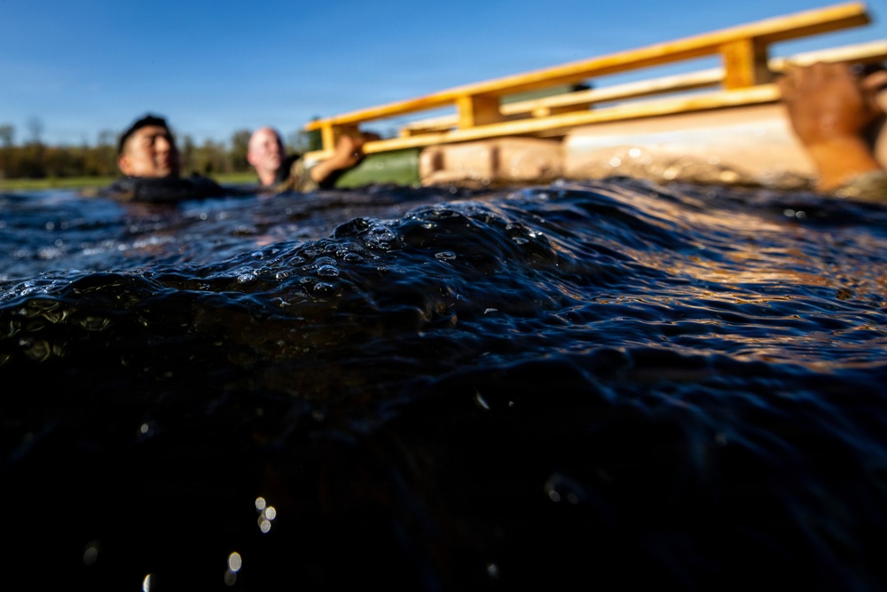 USARC Best Squad Competition Water Casulaty Evacuation