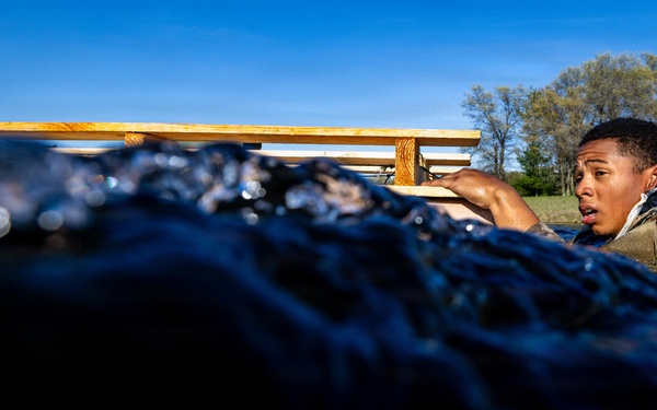 USARC Best Squad Competition Water Casulaty Evacuation