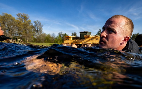 USARC Best Squad Competition Water Casulaty Evacuation
