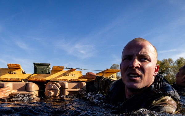 USARC Best Squad Competition Water Casulaty Evacuation