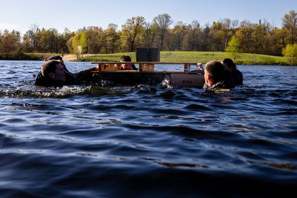 USARC Best Squad Competition Water Casulaty Evacuation