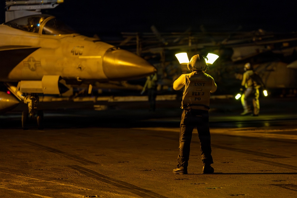 USS Gerald R. Ford Flight Deck Operations