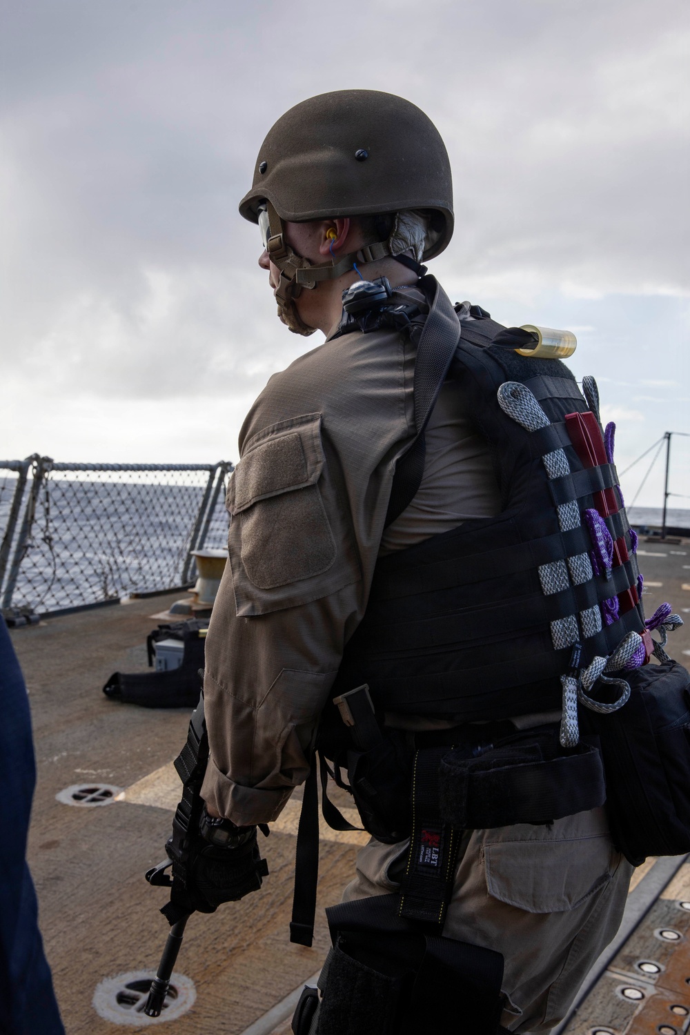 USS Winston S. Churchill (DDG 81) Visit, Board, Search and Seizure Live-Fire Exercise