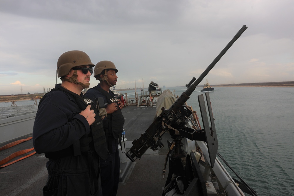 USS McFaul Transits Suez Canal