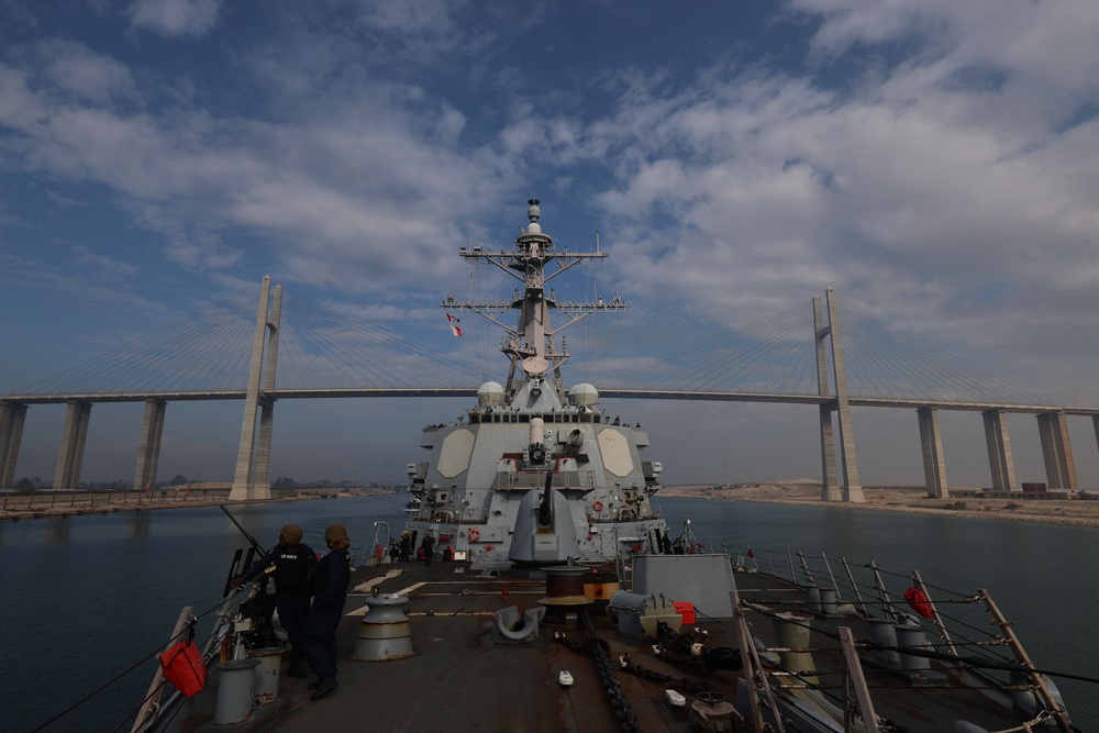 USS McFaul Transits Suez Canal