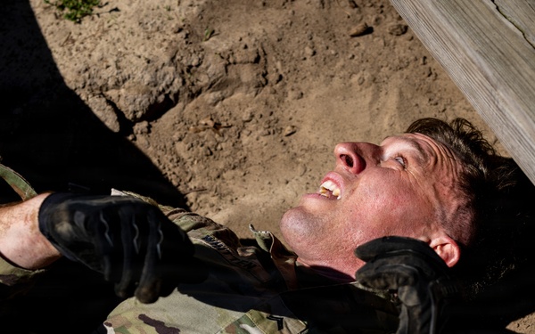 USARC Best Squad Competition Obstacle Course