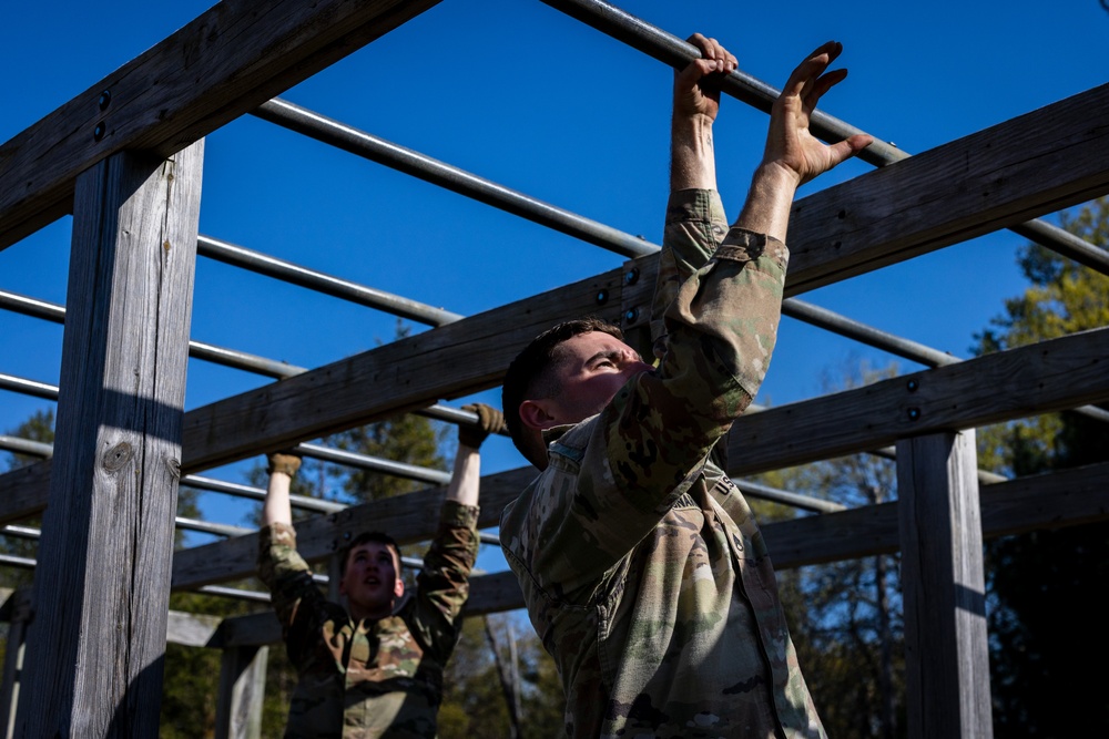 USARC Best Squad Competition Obstacle Course