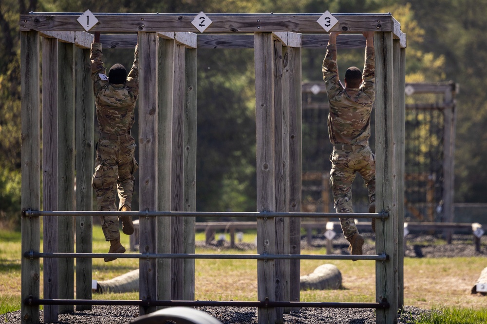 USARC Best Squad Competition Obstacle Course